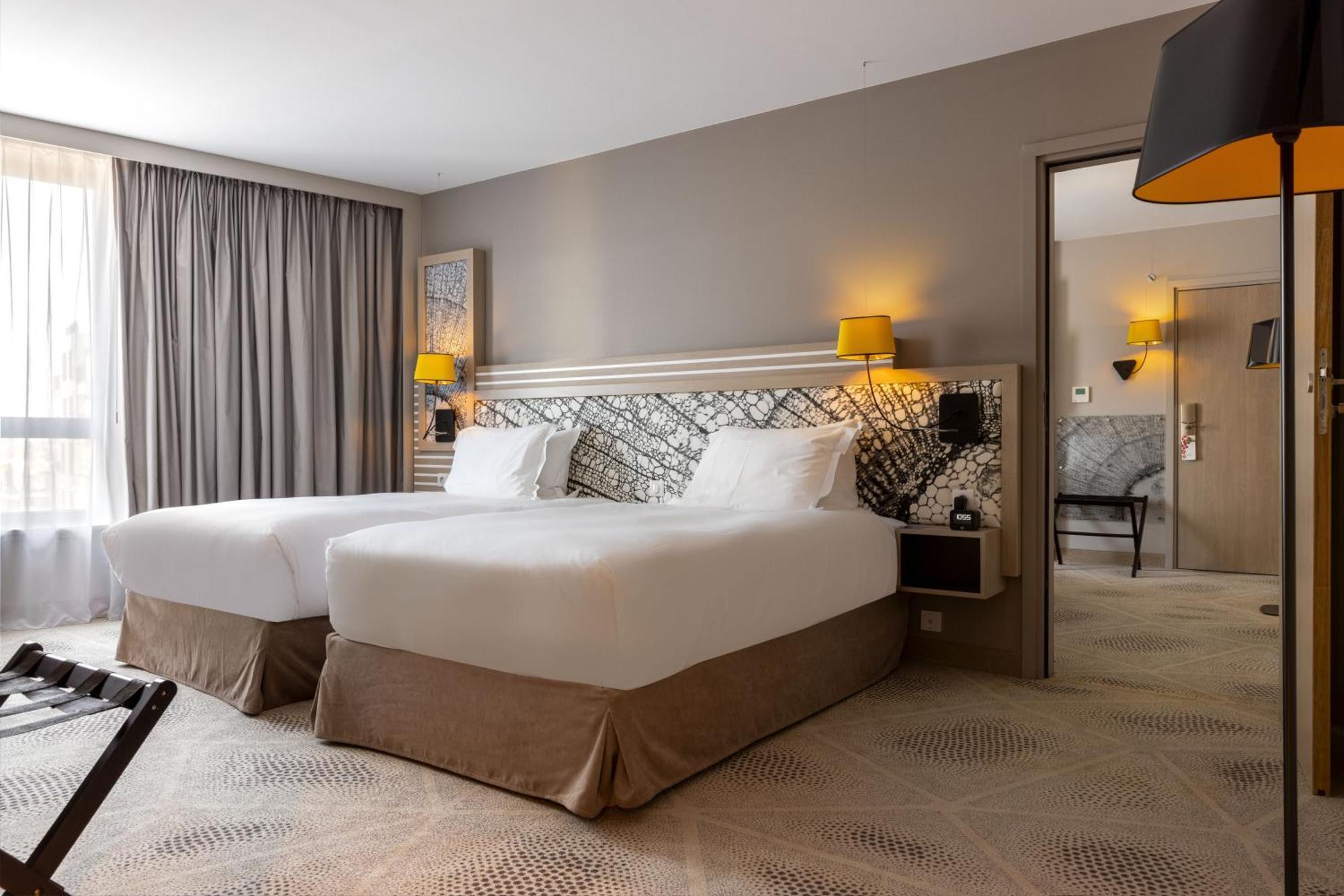 Hilton Garden Paris Massy Hotel 4*