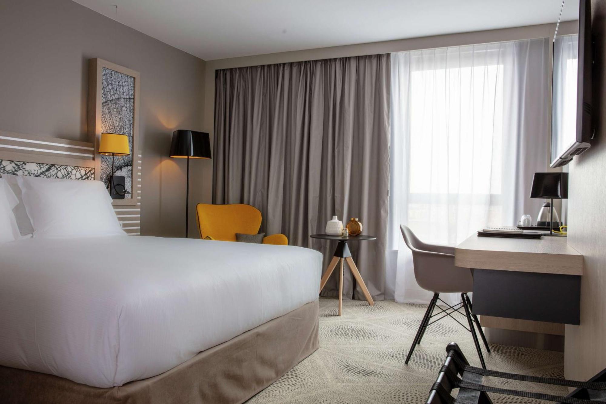 Hilton Garden Paris Massy 4*